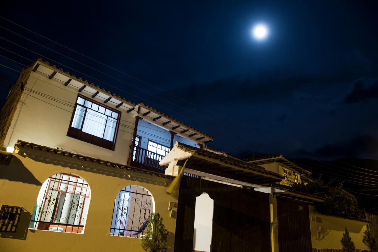 Family Host Hostel ビージャ・デ・レイバ エクステリア 写真