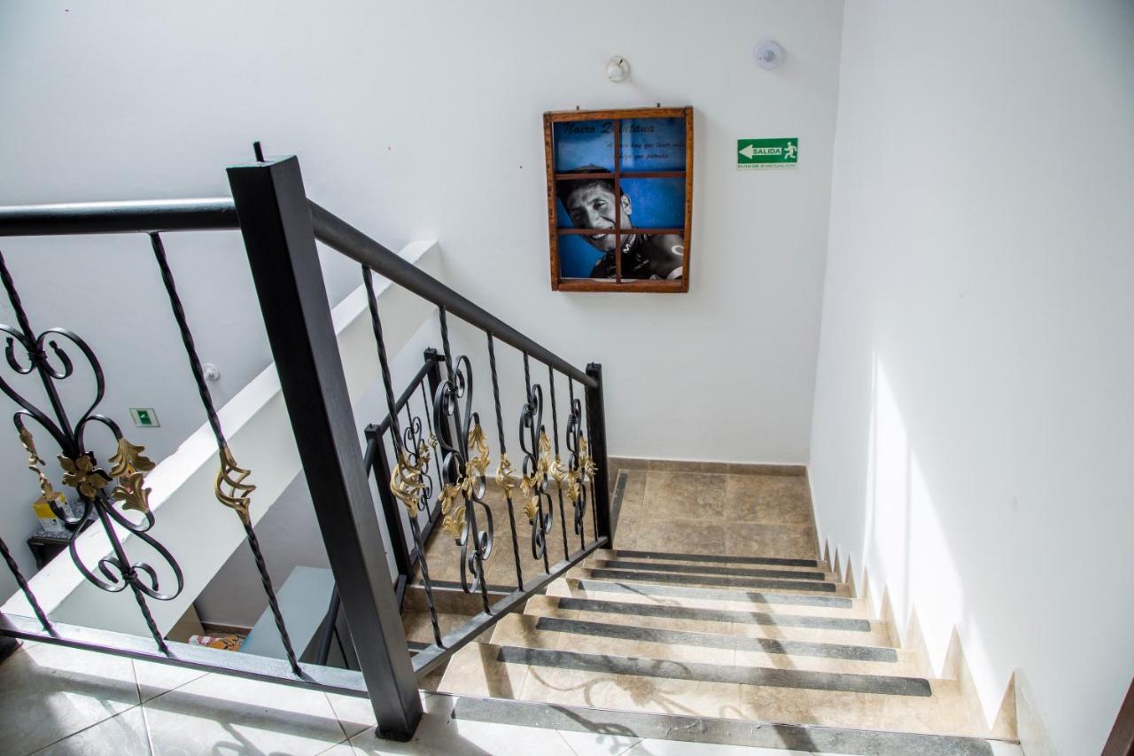 Family Host Hostel ビージャ・デ・レイバ エクステリア 写真