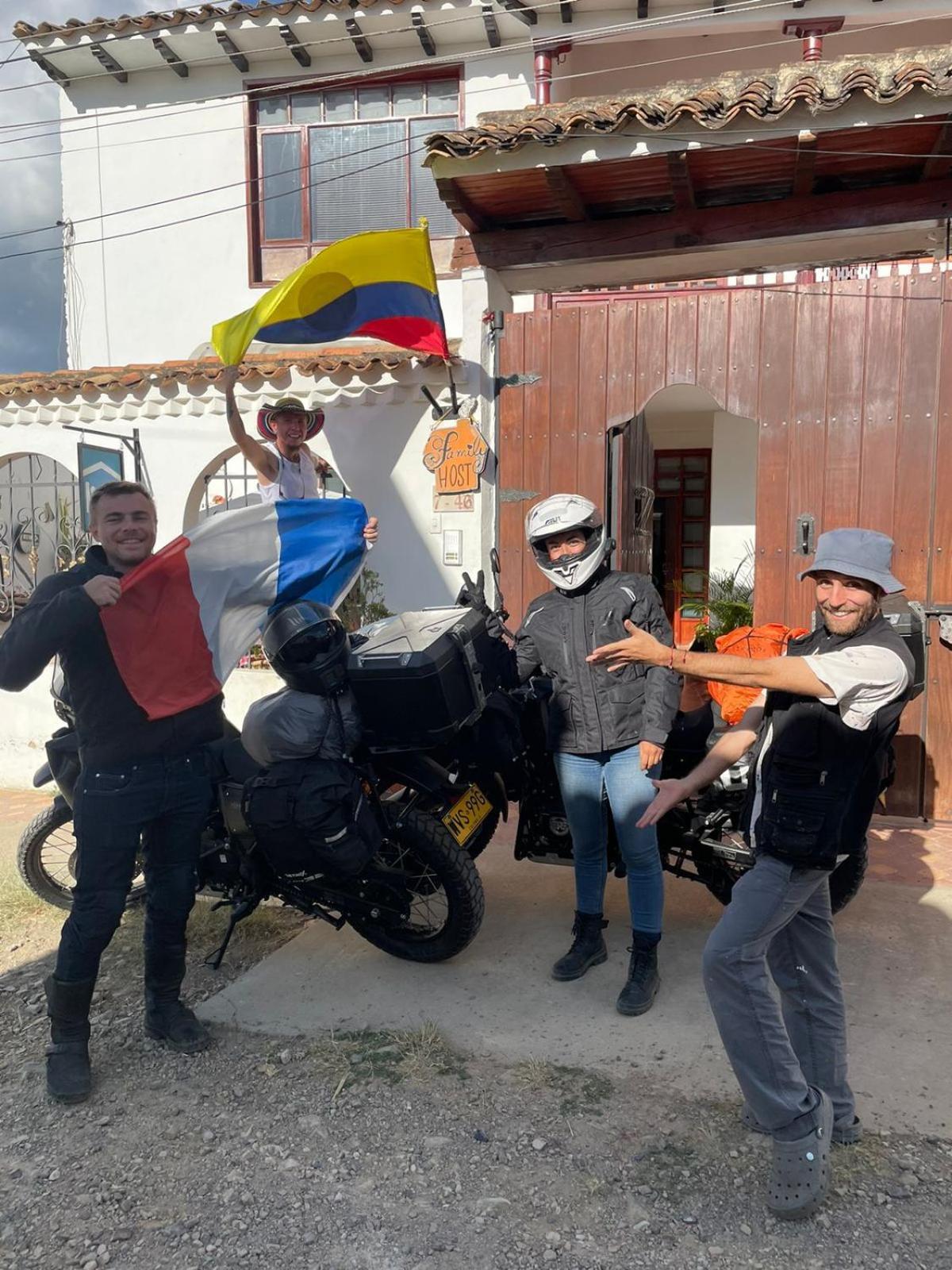 Family Host Hostel ビージャ・デ・レイバ エクステリア 写真