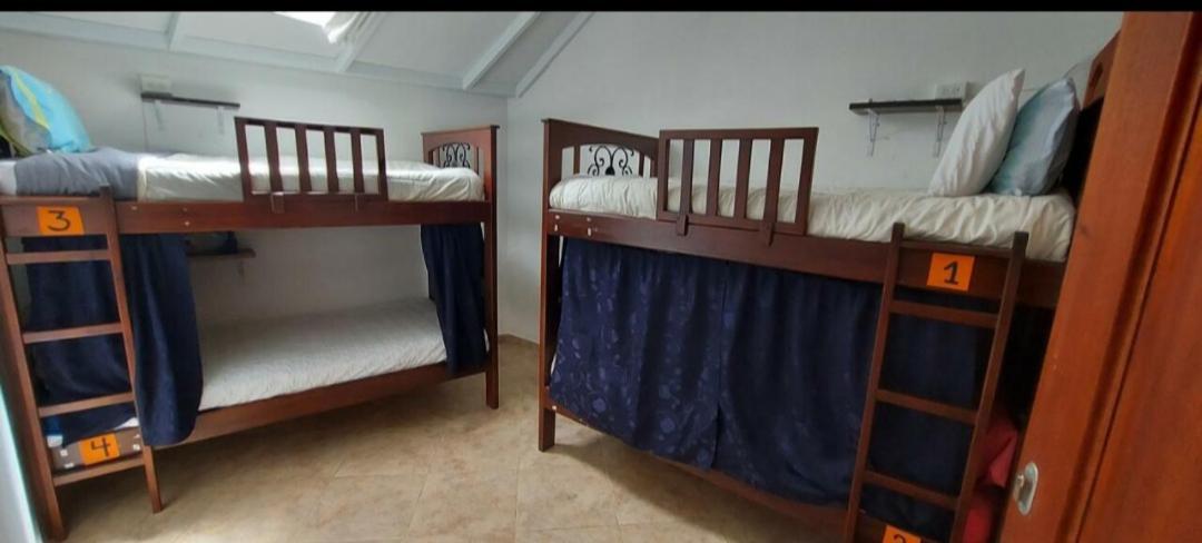 Family Host Hostel ビージャ・デ・レイバ エクステリア 写真